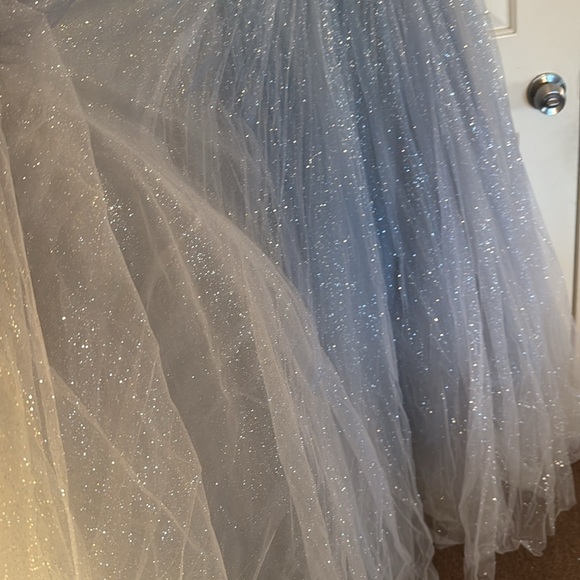 MAC DUGGAL
Blue Glitter One-Shoulder Ombre Gown with Bow - Picture 7 of 13